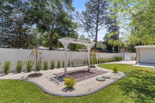 20430 SW 80TH PLACE ROAD, Dunnellon, FL 34431