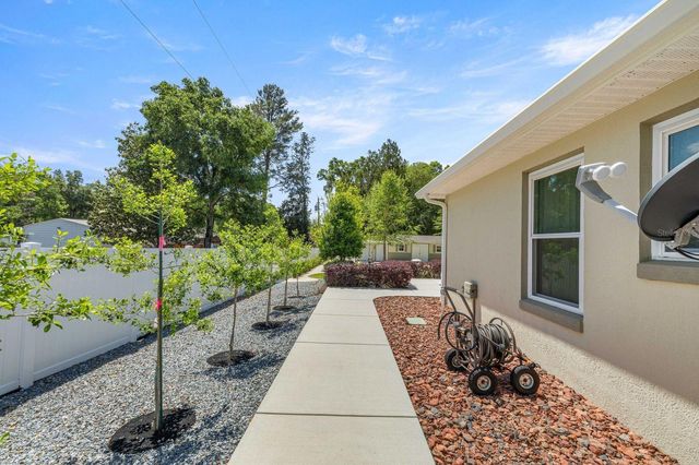 20430 SW 80TH PLACE ROAD, Dunnellon, FL 34431