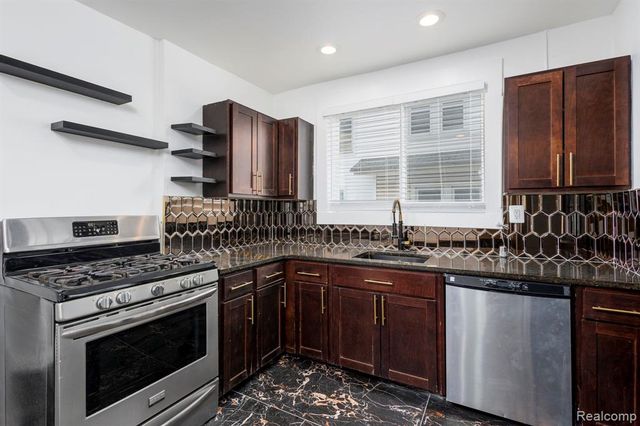 193 Puritan Street, Highland Park, MI 48203