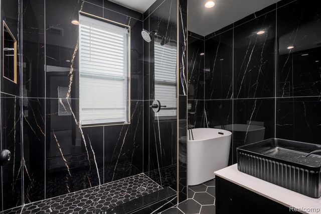 193 Puritan Street, Highland Park, MI 48203