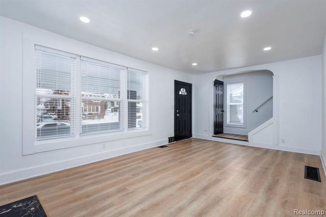 193 Puritan Street, Highland Park, MI 48203