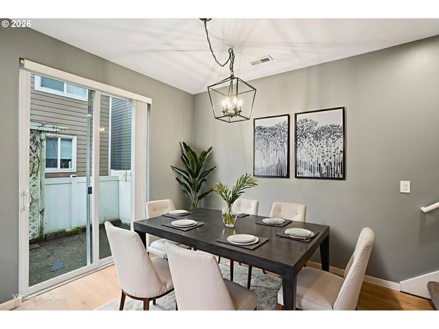 9235 Sw TANOAK Ln, Tualatin, OR 97062