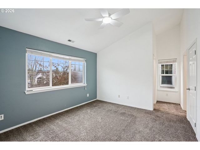 9235 Sw TANOAK Ln, Tualatin, OR 97062