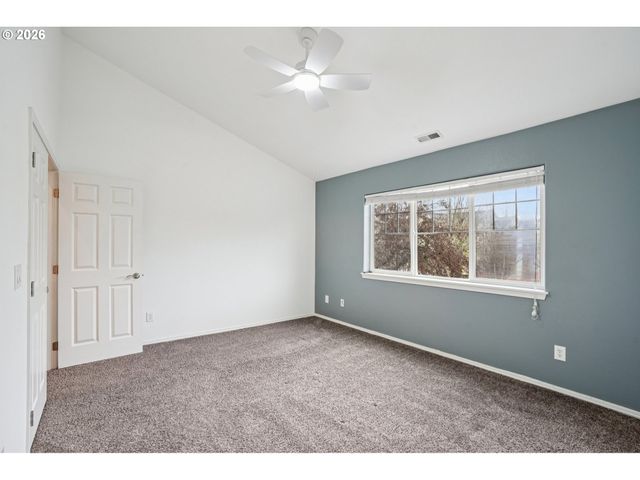 9235 Sw TANOAK Ln, Tualatin, OR 97062