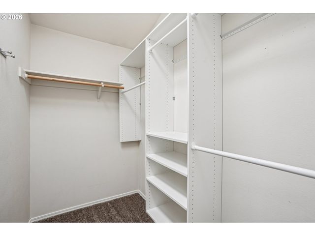 9235 Sw TANOAK Ln, Tualatin, OR 97062