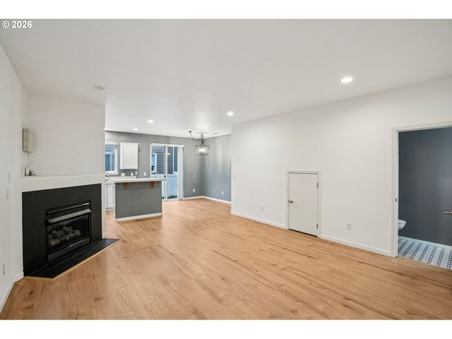 9235 Sw TANOAK Ln, Tualatin, OR 97062