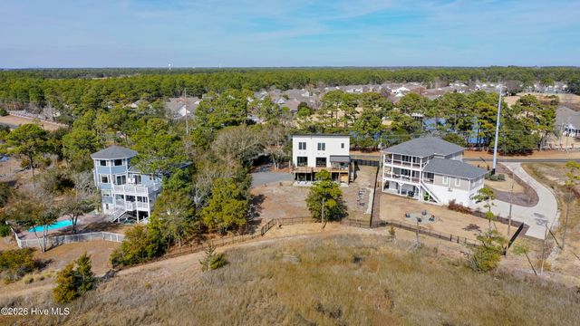 9202 River Road, Wilmington, NC 28412