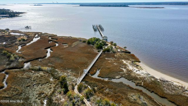 9202 River Road, Wilmington, NC 28412