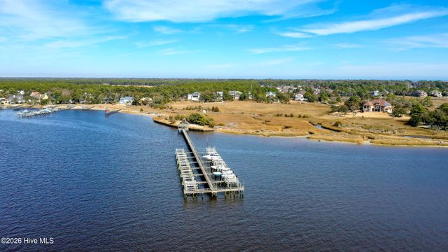 9202 River Road, Wilmington, NC 28412