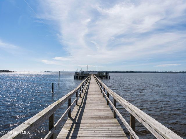 9202 River Road, Wilmington, NC 28412