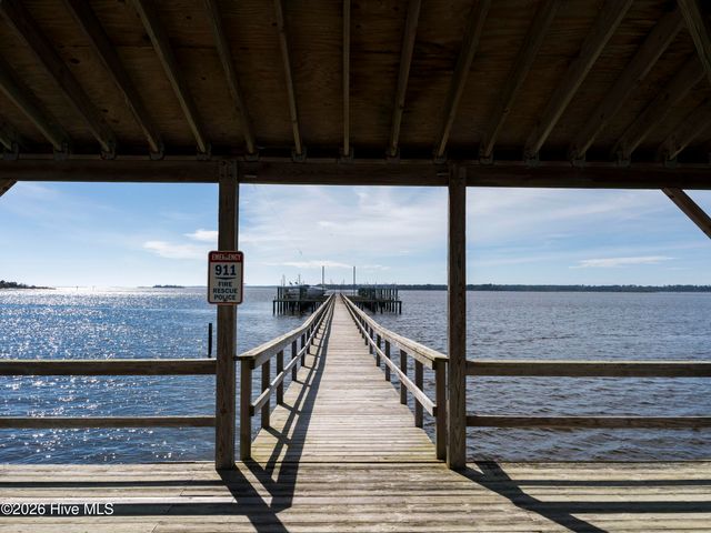 9202 River Road, Wilmington, NC 28412