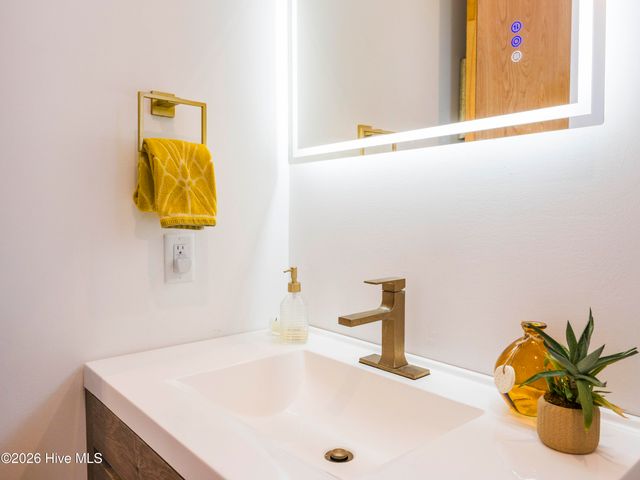 9202 River Road, Wilmington, NC 28412