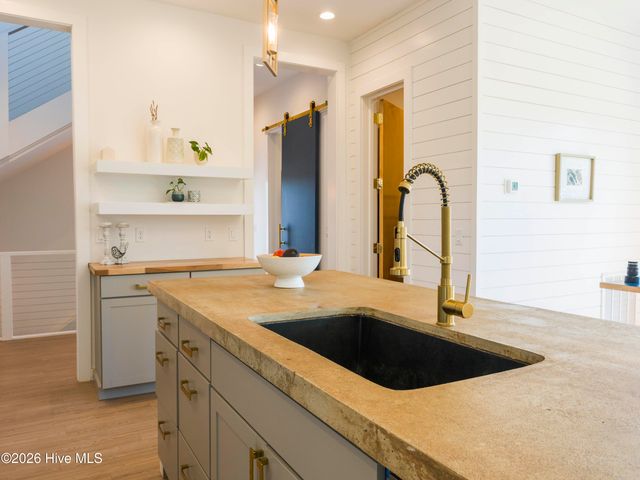 9202 River Road, Wilmington, NC 28412