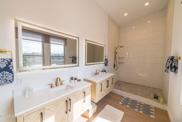 9202 River Road, Wilmington, NC 28412