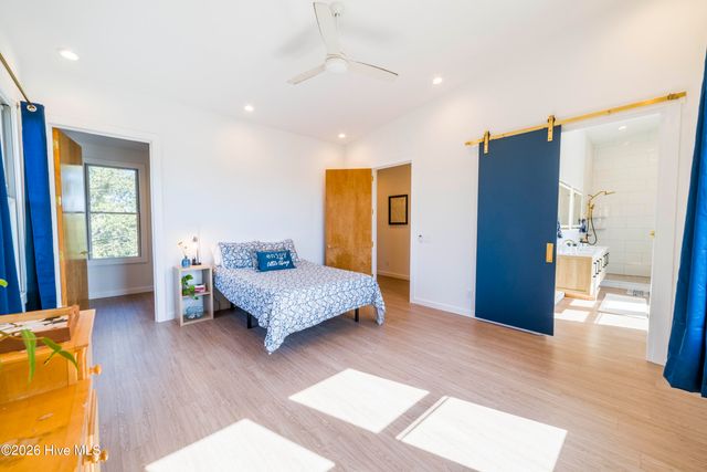 9202 River Road, Wilmington, NC 28412