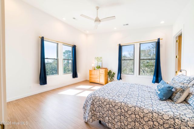 9202 River Road, Wilmington, NC 28412