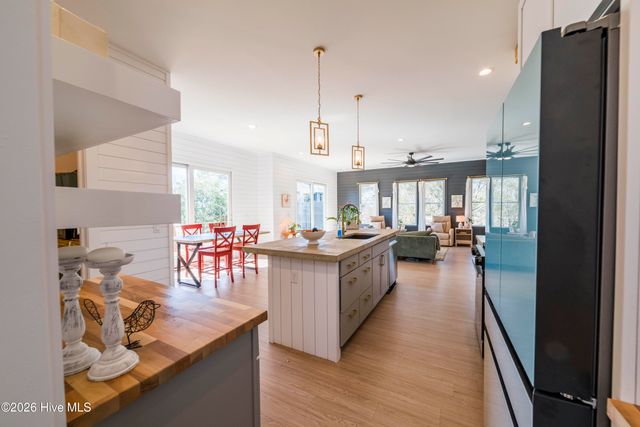 9202 River Road, Wilmington, NC 28412