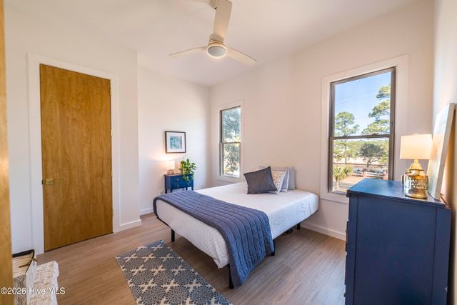 9202 River Road, Wilmington, NC 28412