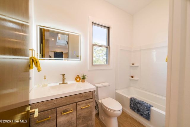 9202 River Road, Wilmington, NC 28412