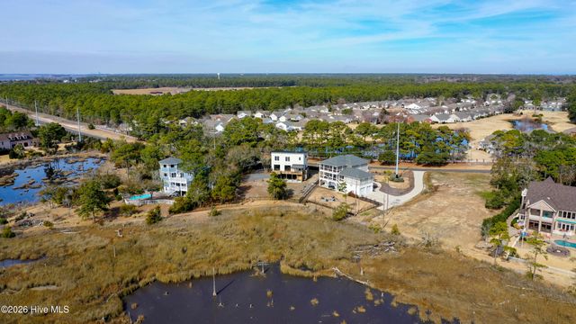 9202 River Road, Wilmington, NC 28412