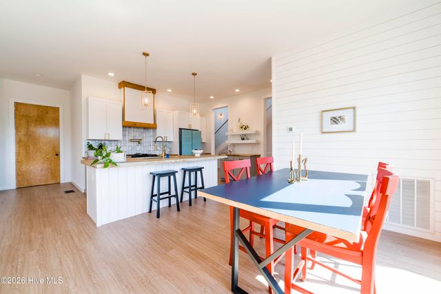 9202 River Road, Wilmington, NC 28412