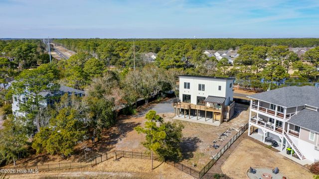 9202 River Road, Wilmington, NC 28412