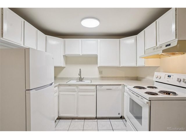 1050 N Lafayette St 108, Denver, CO 80218