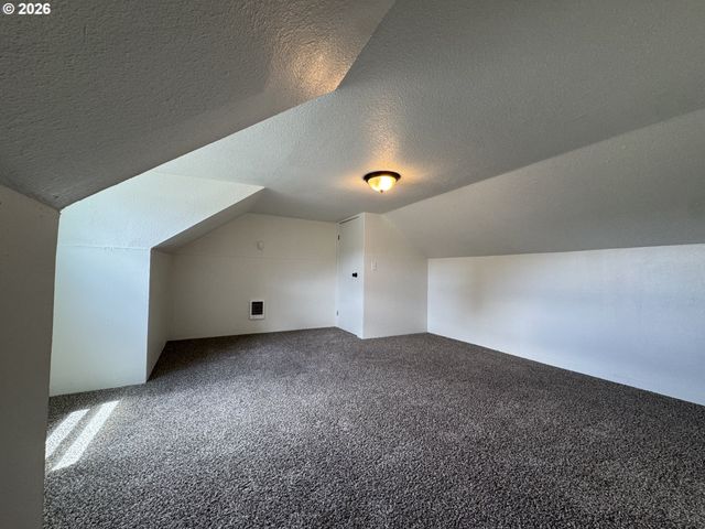 289 28TH Ave, Longview, WA 98632