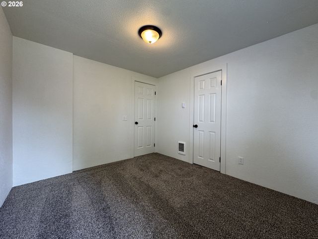 289 28TH Ave, Longview, WA 98632