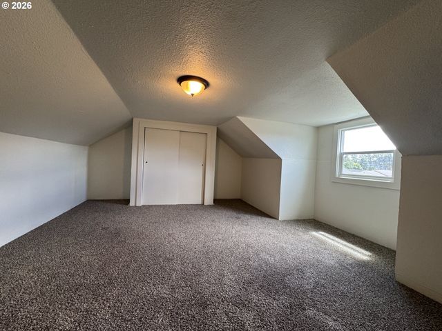 289 28TH Ave, Longview, WA 98632