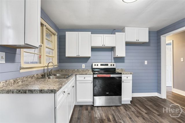 1838 Stuyvesant Street, Savannah, GA 31405