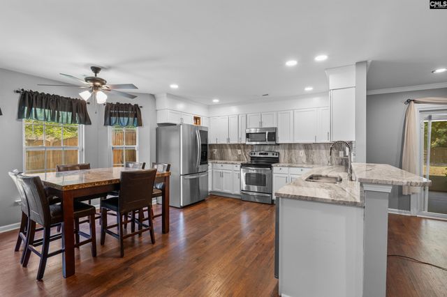 246 Keystone Drive, Hopkins, SC 29061