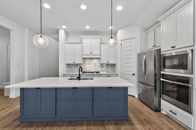 15951 Mahogany Mist Drive, Conroe, TX 77302