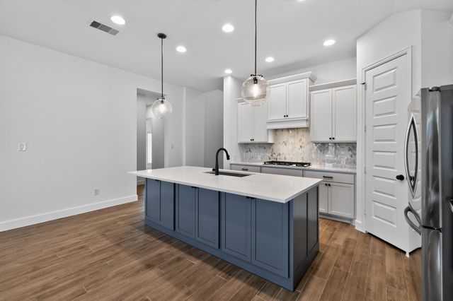 15951 Mahogany Mist Drive, Conroe, TX 77302