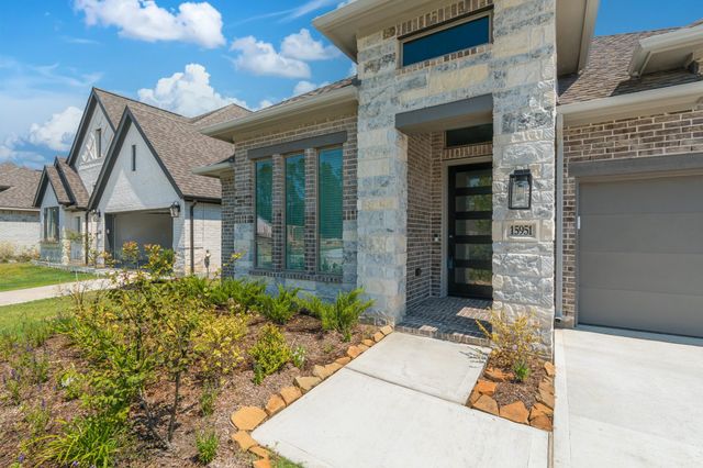 15951 Mahogany Mist Drive, Conroe, TX 77302