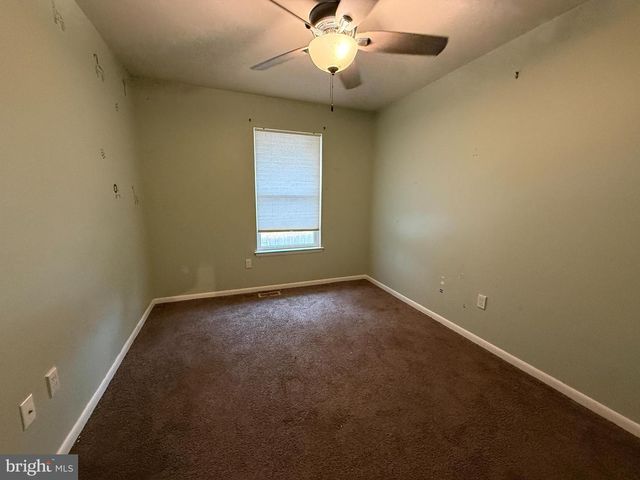 93 GRANT LN, Berlin, NJ 08009