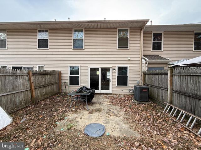 93 GRANT LN, Berlin, NJ 08009