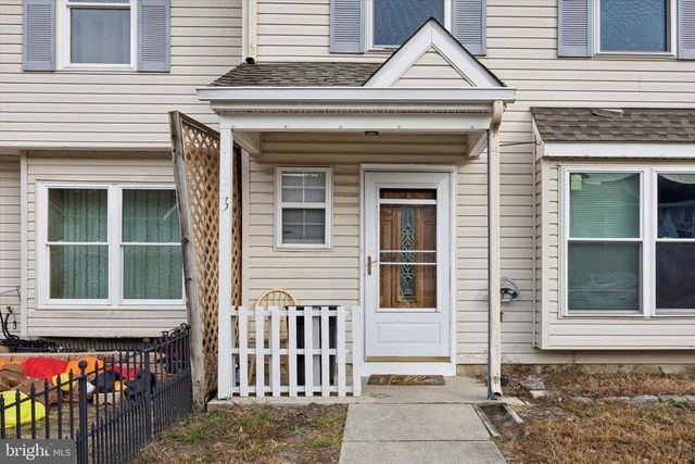 93 GRANT LN, Berlin, NJ 08009