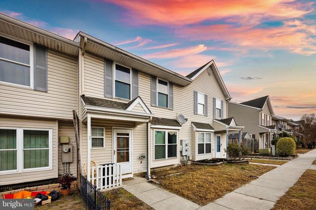 93 GRANT LN, Berlin, NJ 08009