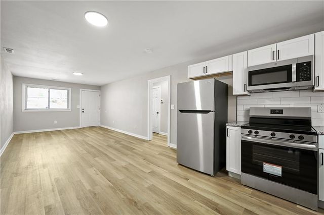 719 E COLLEGE Street, Independence, MO 64055