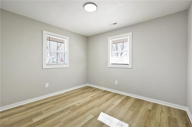 719 E COLLEGE Street, Independence, MO 64055