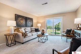 12727 W Dodge Road # 371A, Omaha, NE 68154