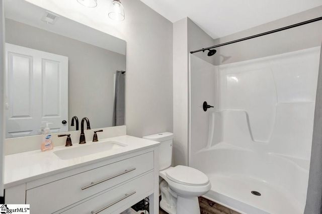 401 Broadwater Circle, Anderson, SC 29626