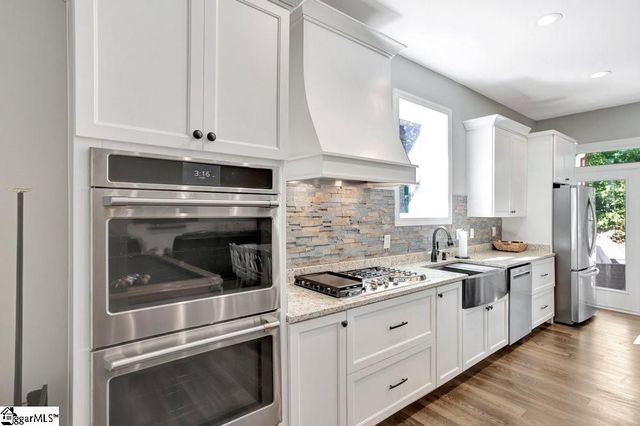 401 Broadwater Circle, Anderson, SC 29626