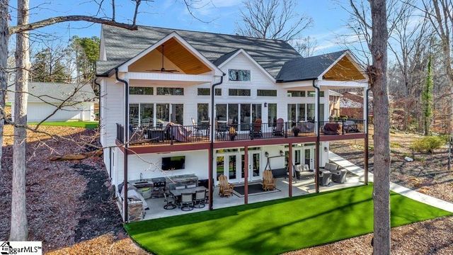 401 Broadwater Circle, Anderson, SC 29626