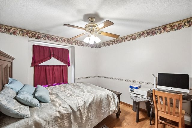 8504 Winston Avenue, Urbandale, IA 50322