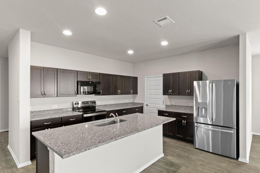 2428 Ambling TRL, Georgetown, TX 78628