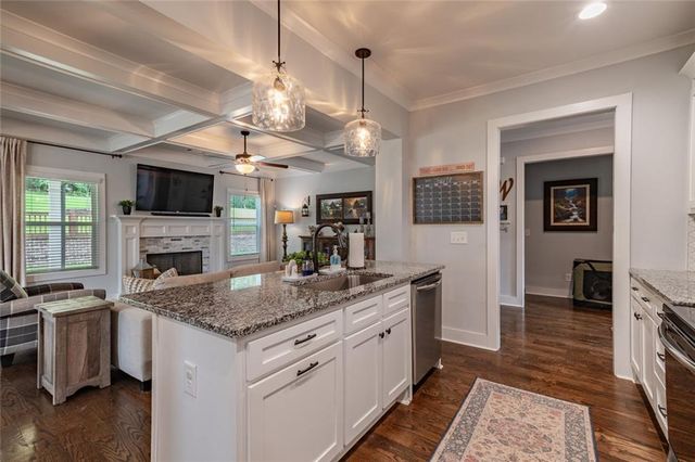 218 Ivey Drive, Bethlehem, GA 30620