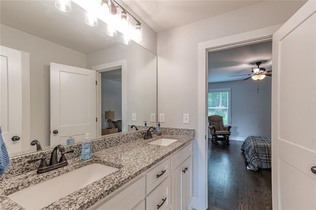 218 Ivey Drive, Bethlehem, GA 30620
