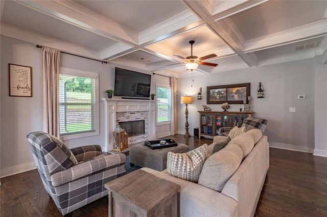 218 Ivey Drive, Bethlehem, GA 30620